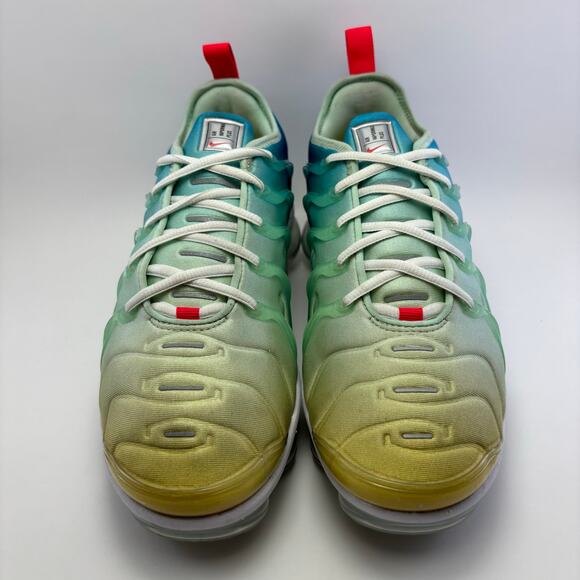 NIKE AIR VaporMax Plus Mint Foam/Lazer Blue Shoes Womens Size 8.5 - Picture 4 of 12